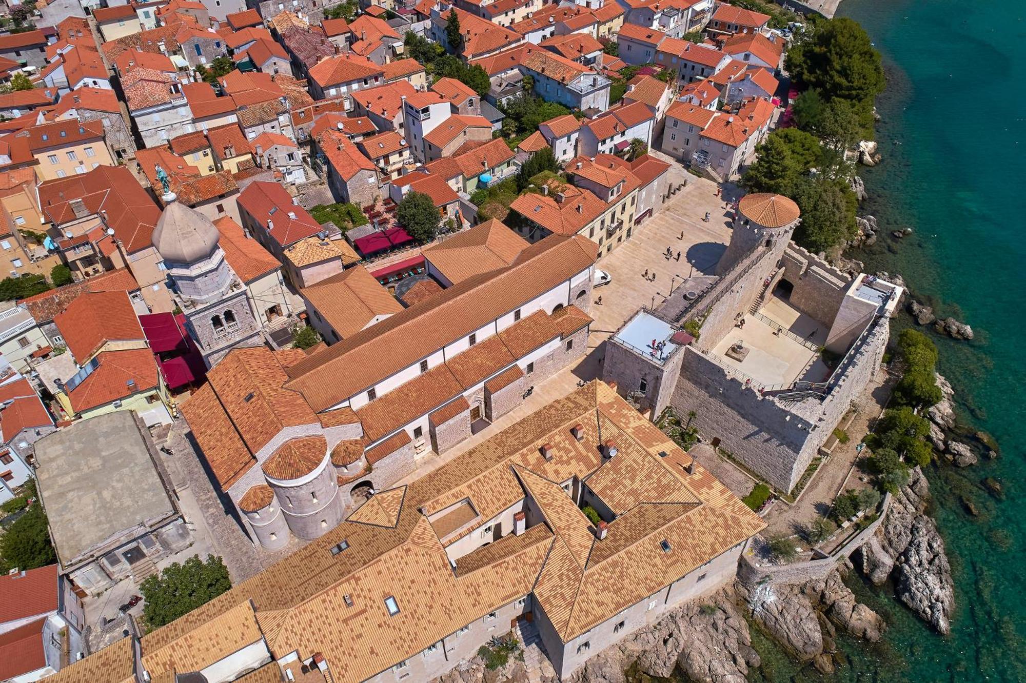 Villa Marica Tiny House In Krk City Centre Krk Town Exterior foto